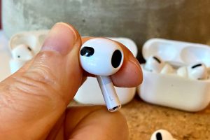 Read more about the article Easy Ways to Finding Your Lost AirPods 2023